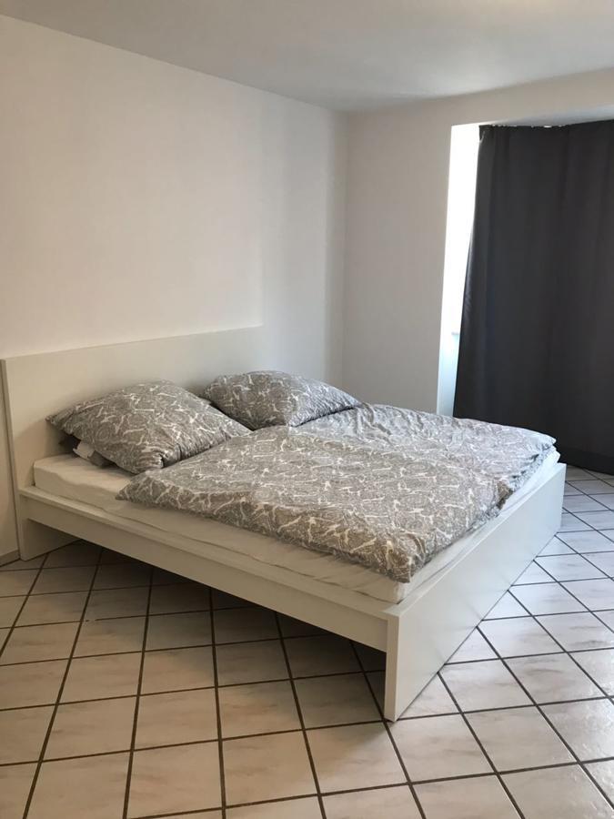 Apartamento Avi Deluxe Altstadt Apart Düsseldorf Exterior foto