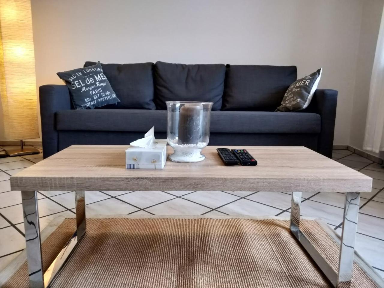 Apartamento Avi Deluxe Altstadt Apart Düsseldorf Exterior foto